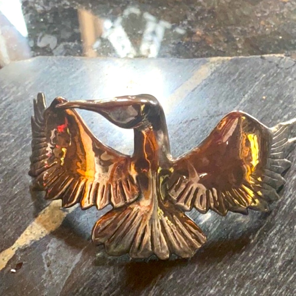 Large Sterling Silver Bird pin Brooch
vintage and RARE